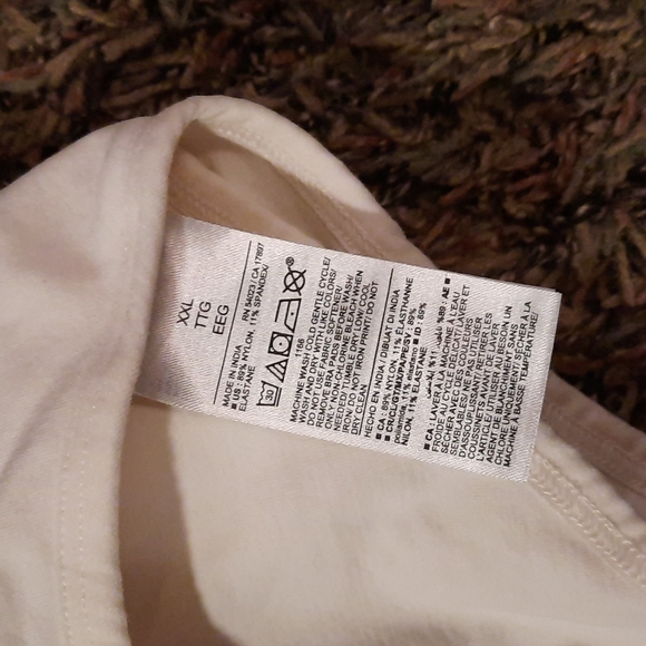 Old Navy Nursing/Pumping Bra - Picture 3 of 4